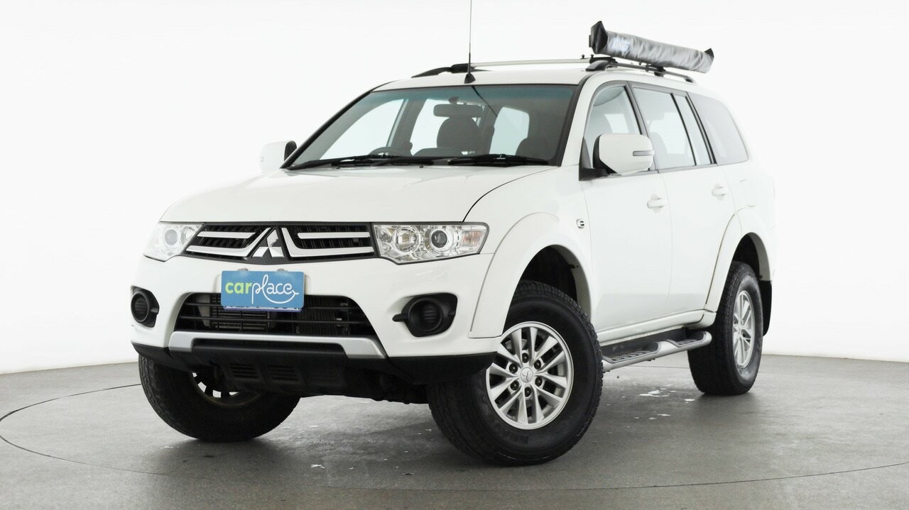 Mitsubishi Challenger image 1
