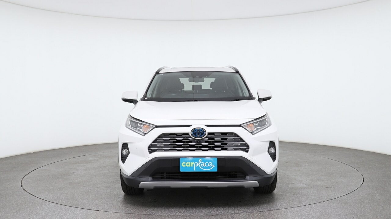 Toyota Rav4 image 2