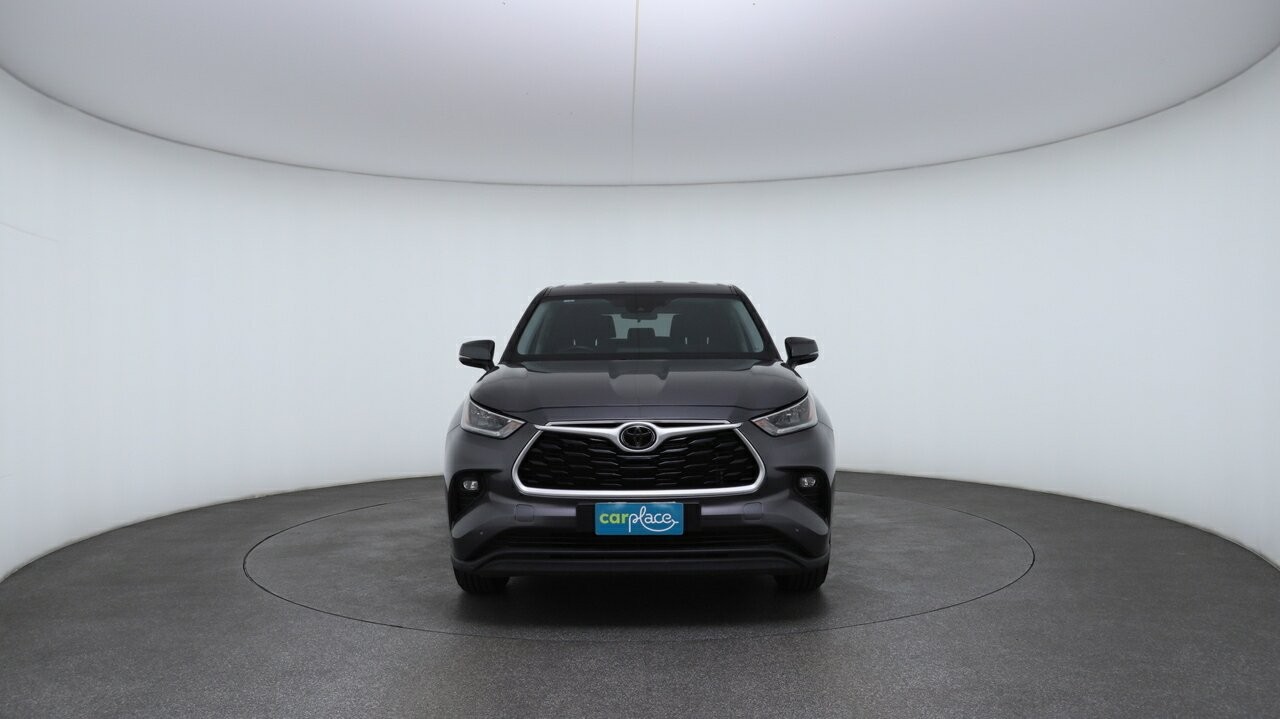 Toyota Kluger image 2