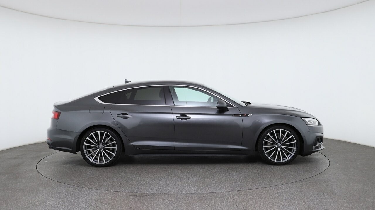 Audi A5 image 3
