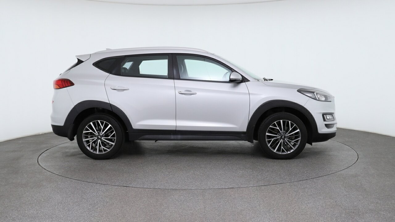Hyundai Tucson image 3