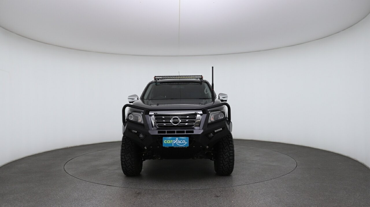 Nissan Navara image 3