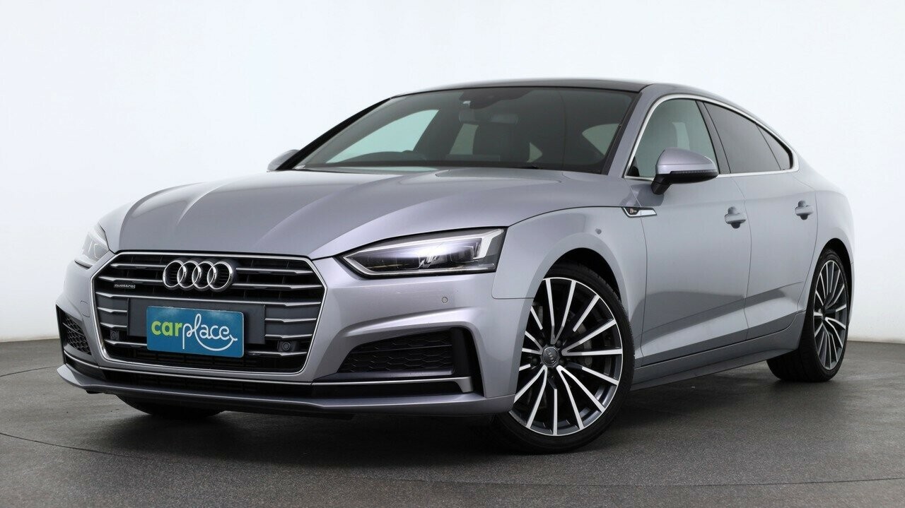 Audi A5 image 2