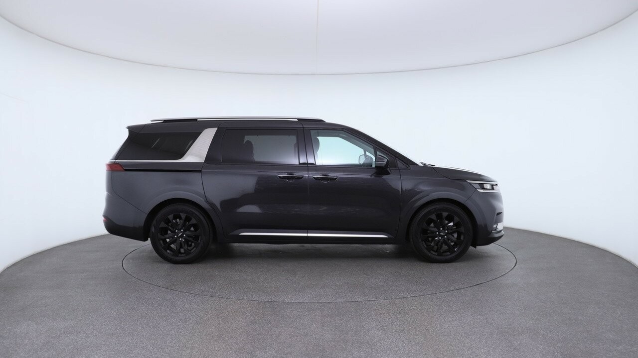 Kia Carnival image 3