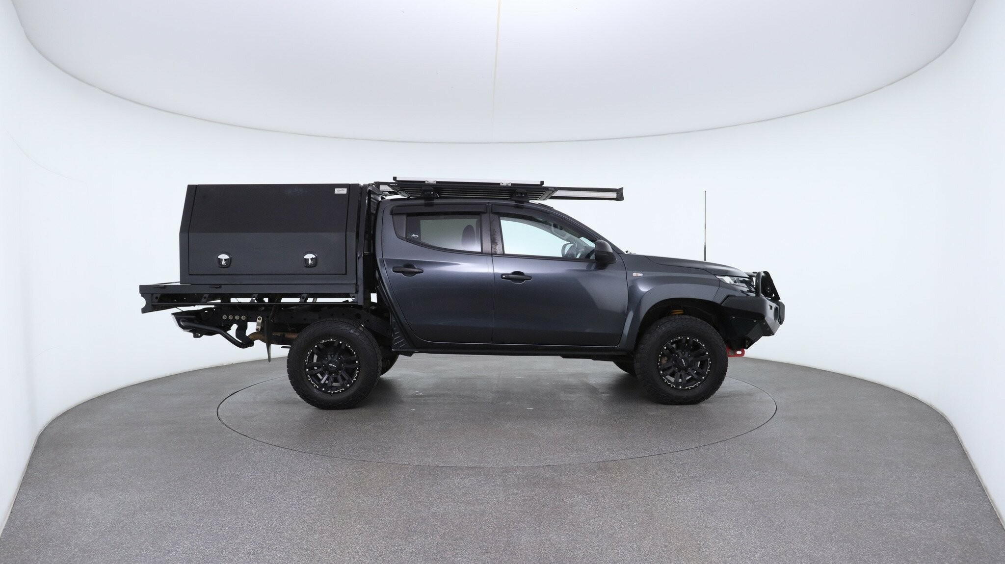 Mitsubishi Triton image 4