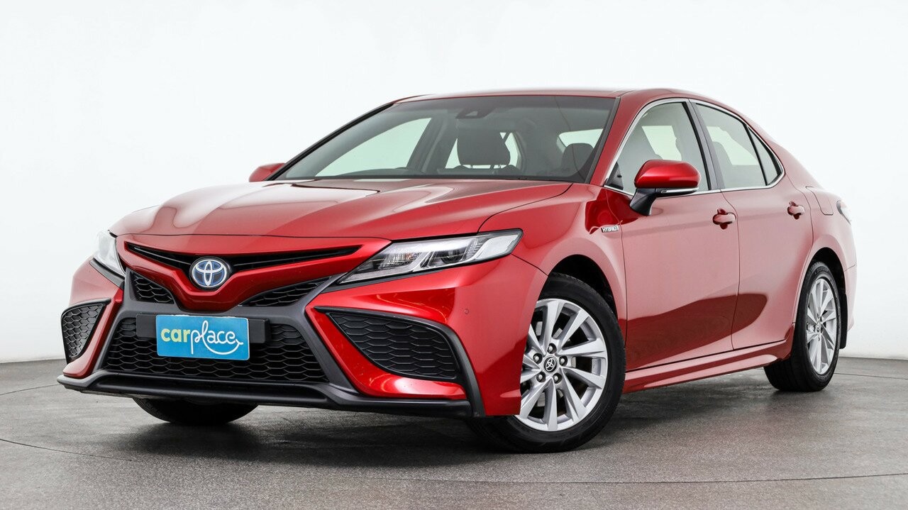 Toyota Camry image 1