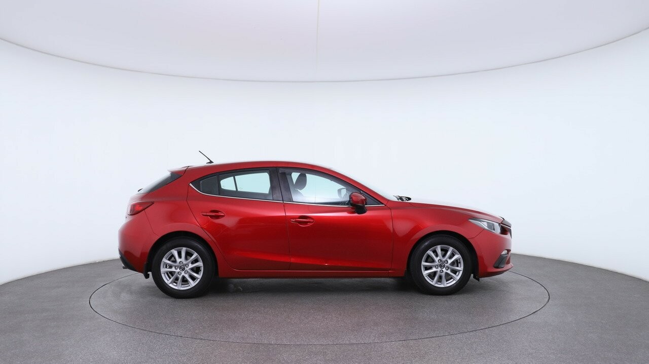 Mazda 3 image 3
