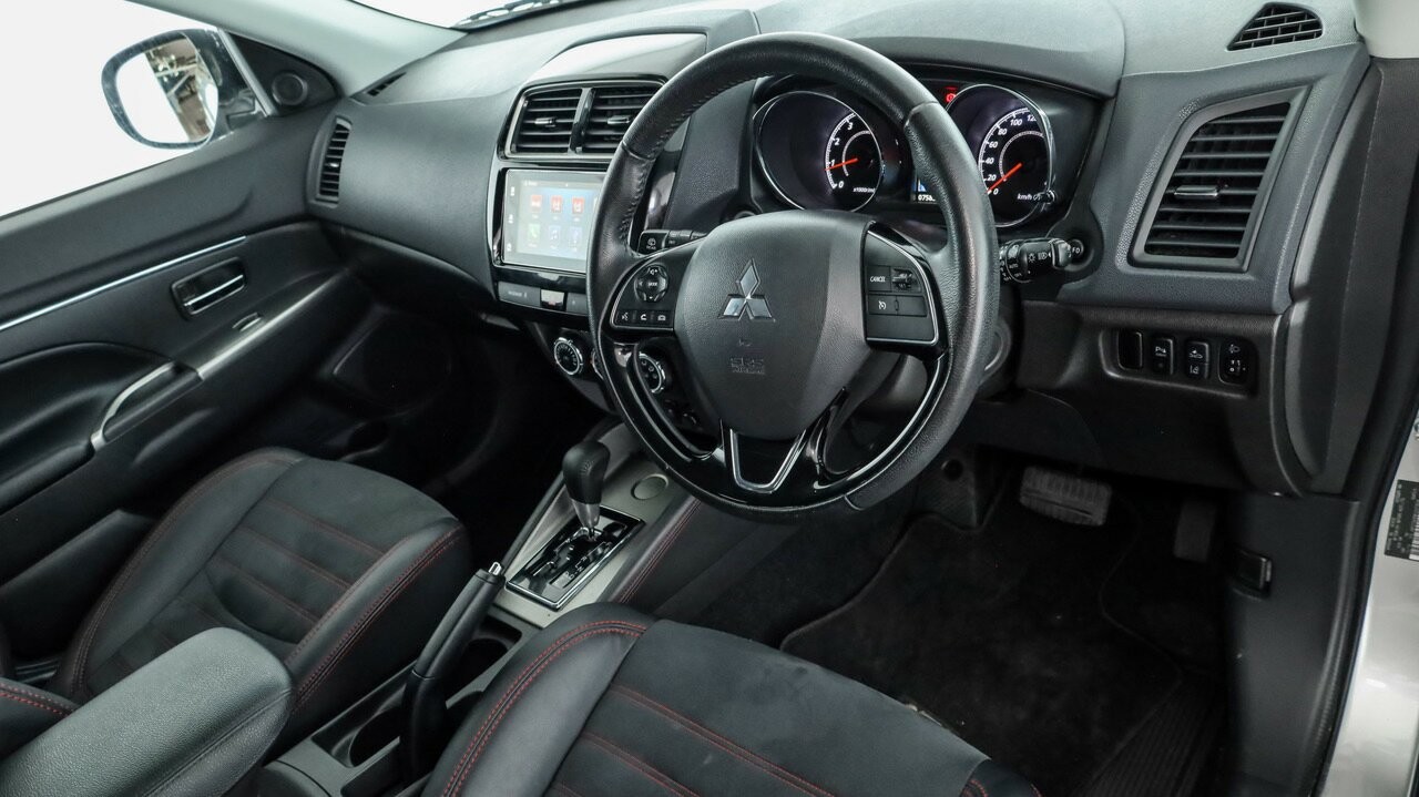 Mitsubishi Asx image 4