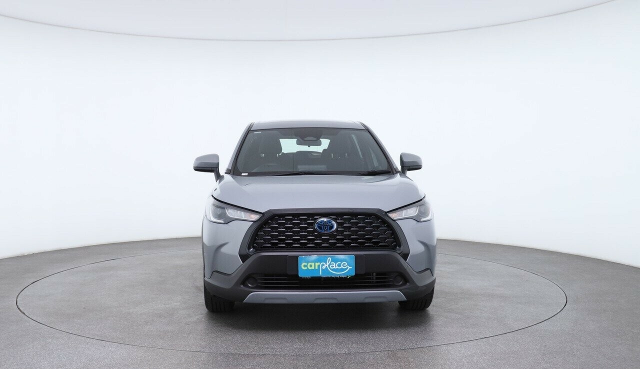 Toyota Corolla Cross image 3