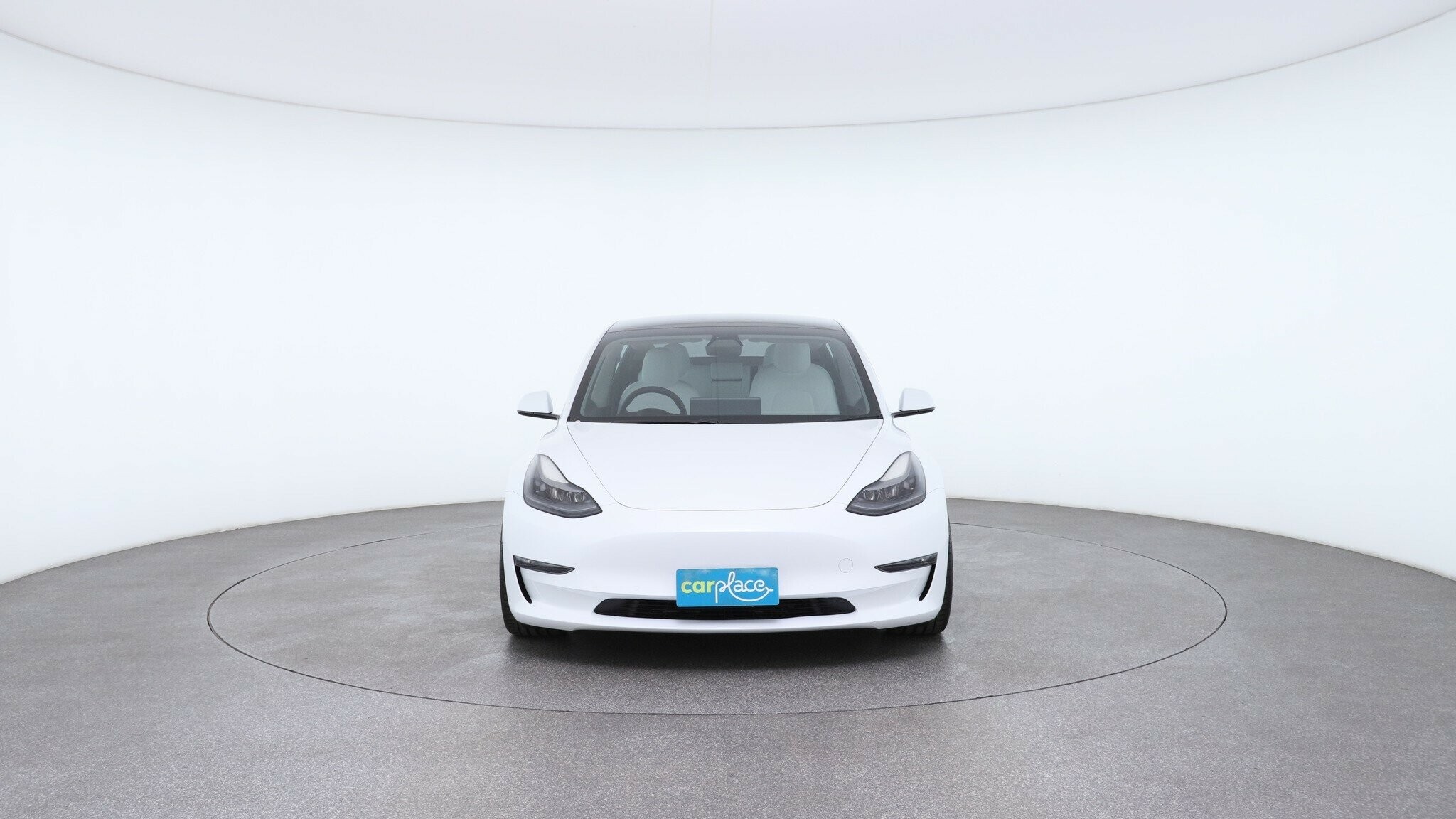 Tesla Model 3 image 2