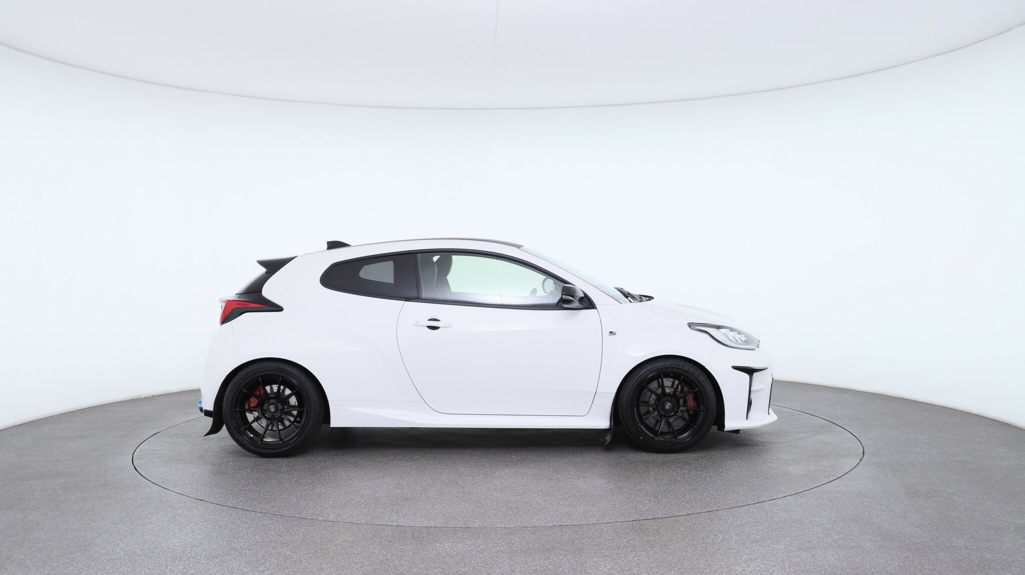 Toyota Yaris image 3