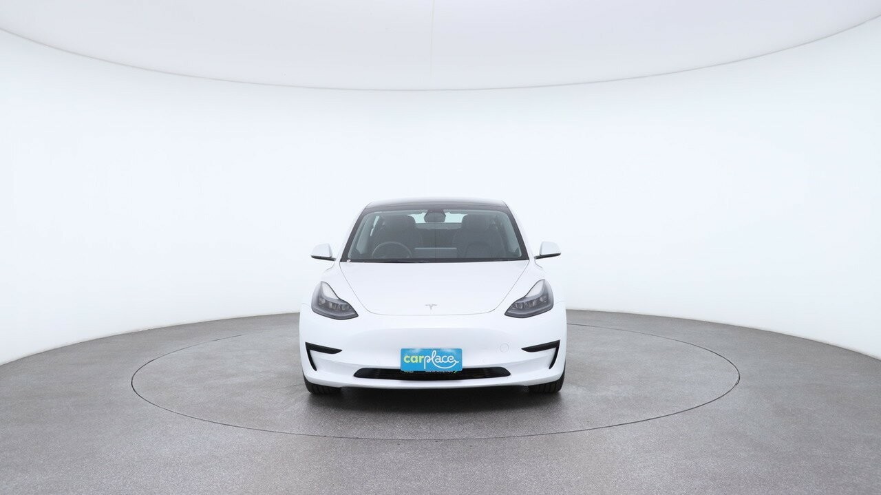 Tesla Model 3 image 2