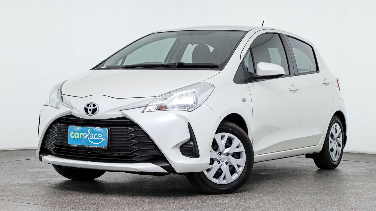 Toyota Yaris image 2