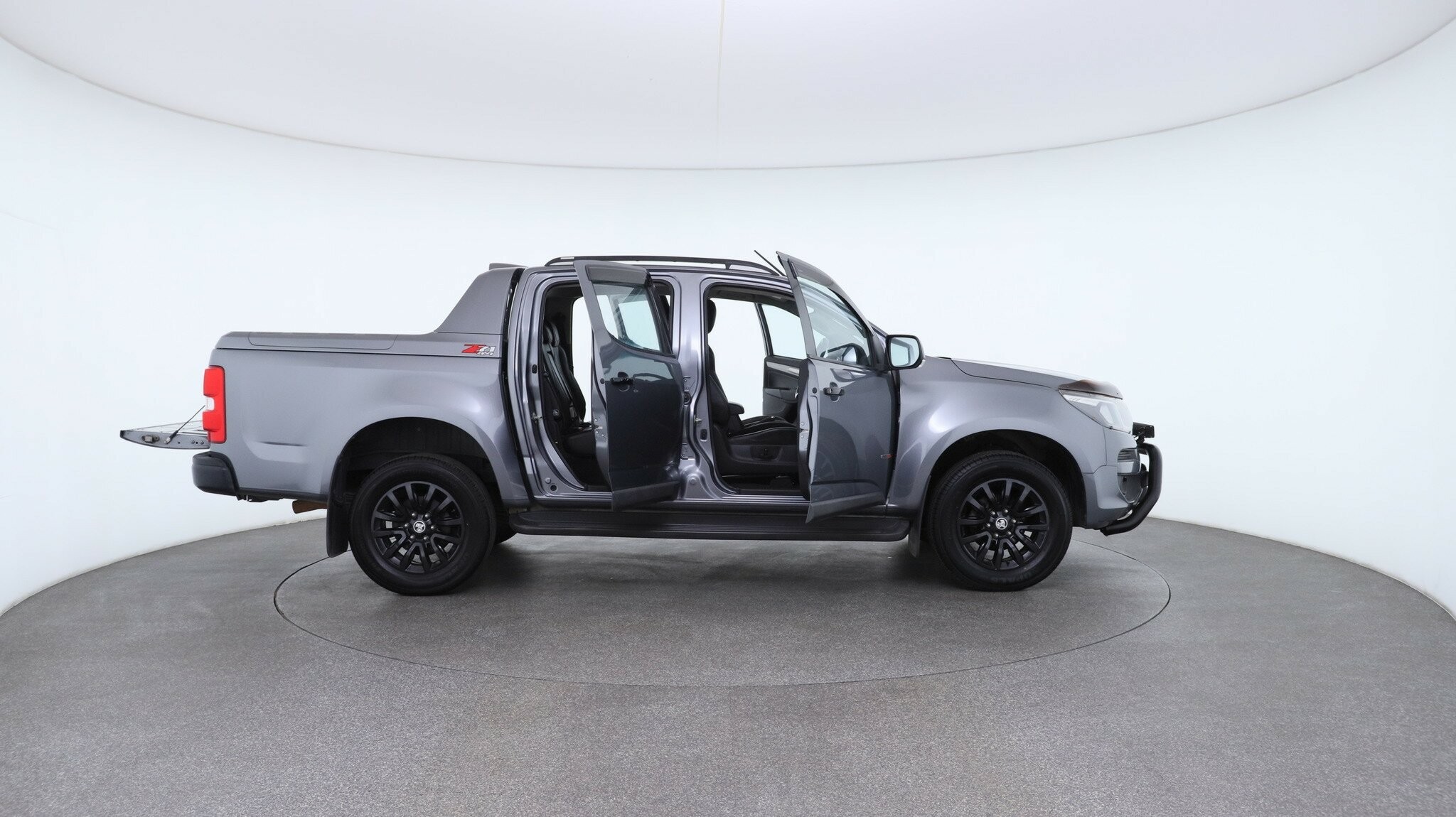 Holden Colorado image 4