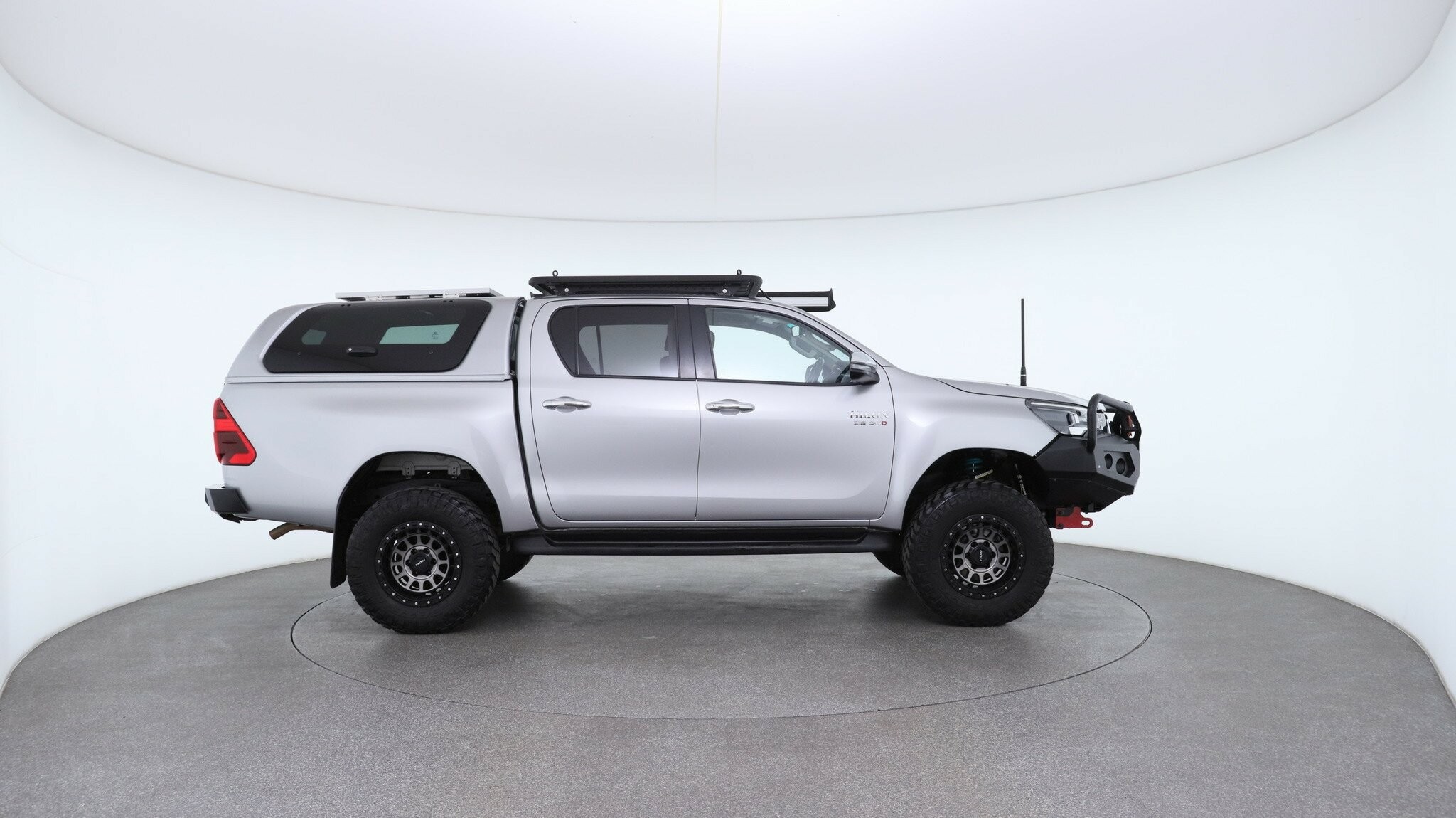 Toyota Hilux image 4