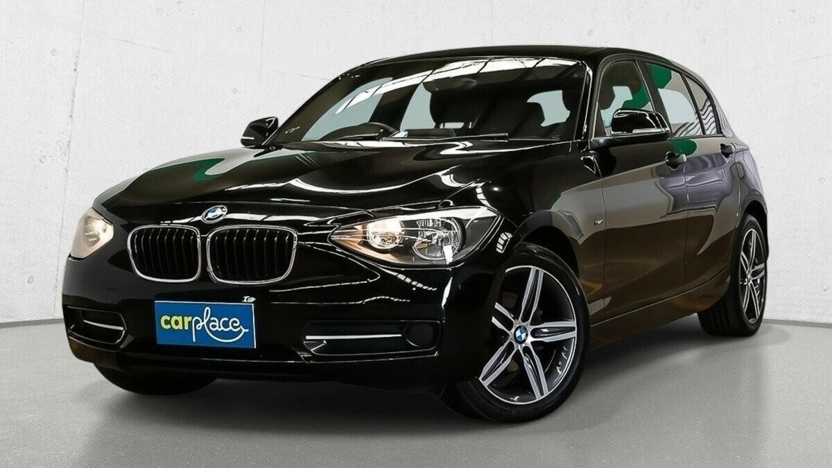 BMW 1 Series image 2