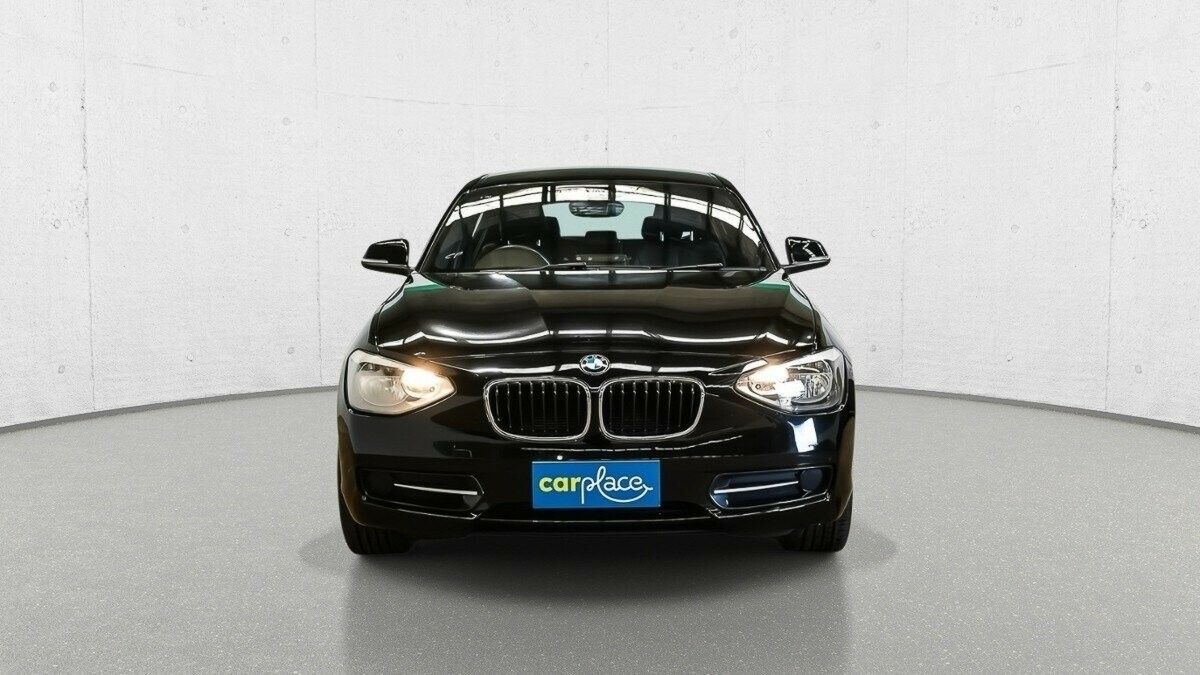 BMW 1 Series image 3