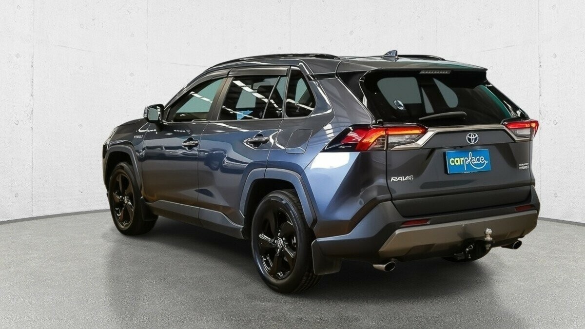 Toyota Rav4 image 4