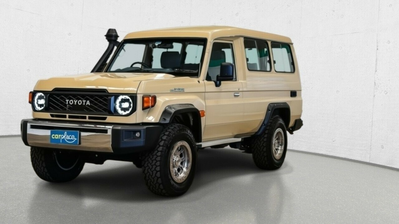 Toyota Landcruiser image 4