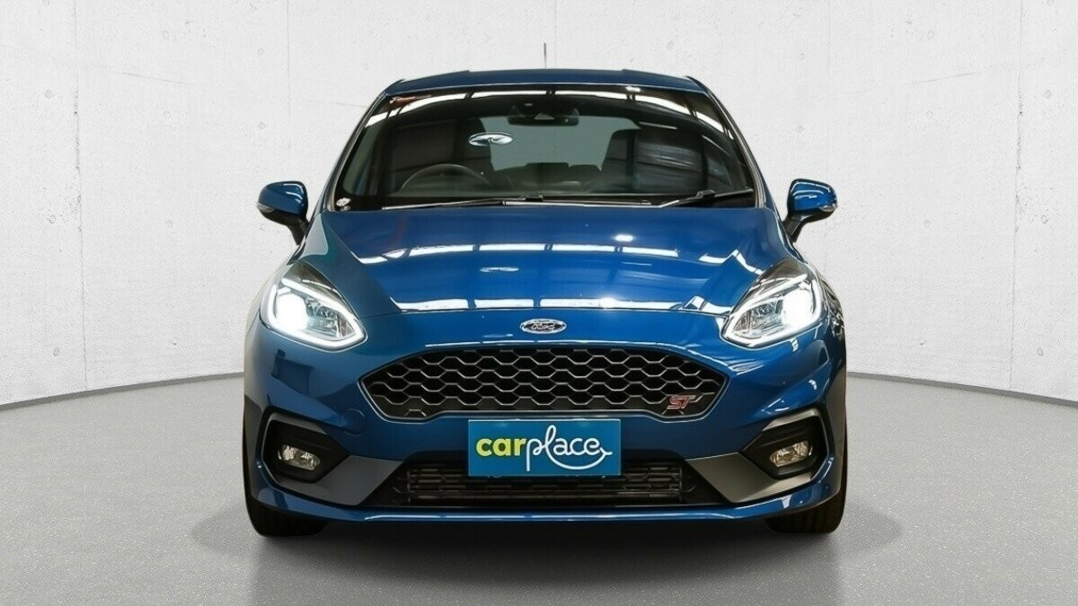 Ford Fiesta image 3