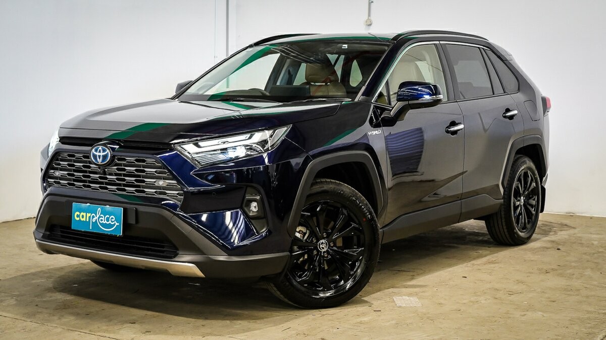 Toyota Rav4 image 2