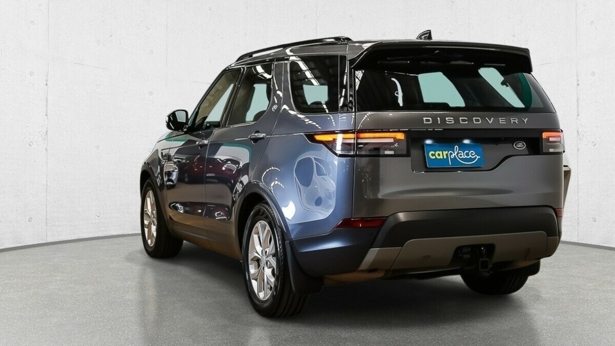 Land Rover Discovery image 4