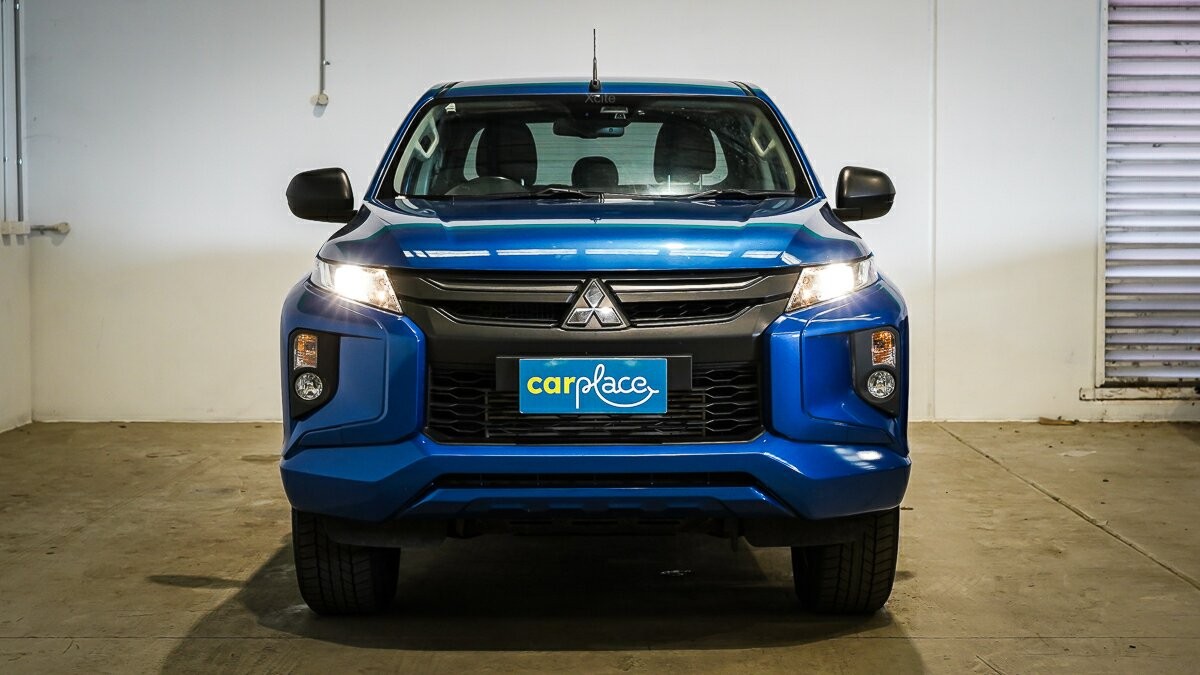 Mitsubishi Triton image 4