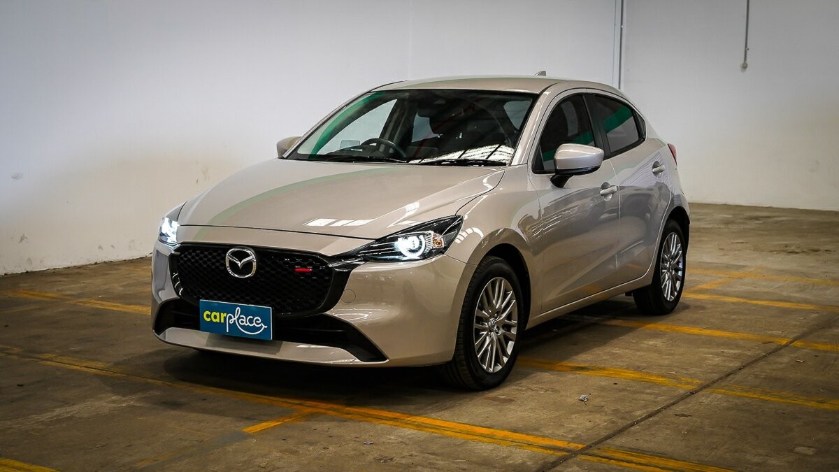 Mazda 2 image 4