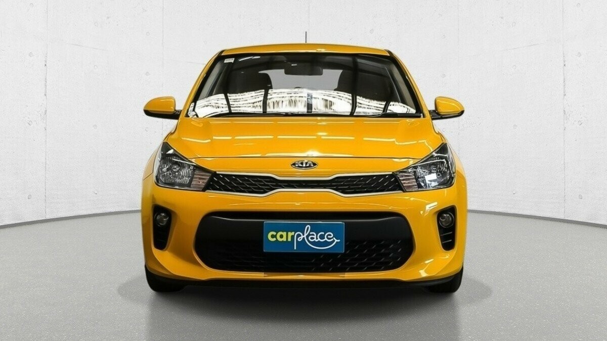 Kia Rio image 3