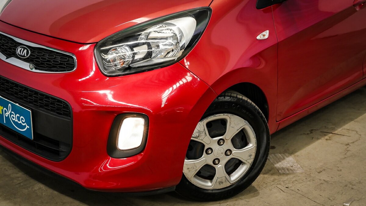 Kia Picanto image 2