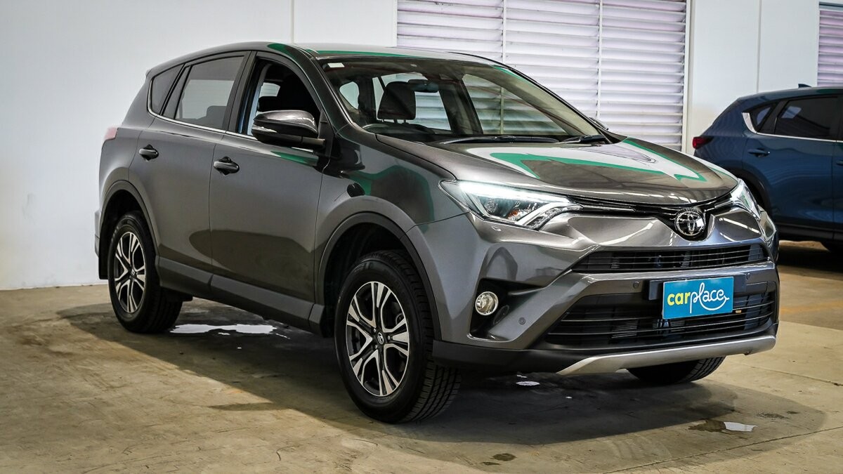 Toyota Rav4 image 4