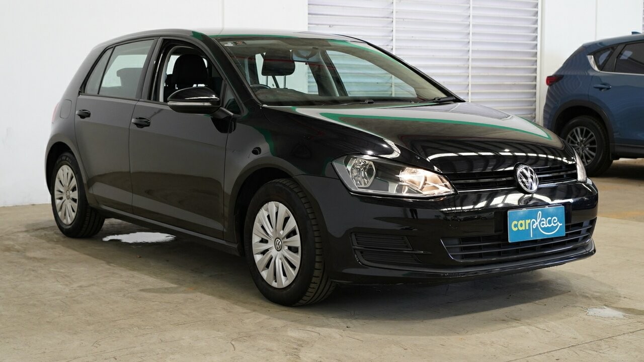 Volkswagen Golf image 4