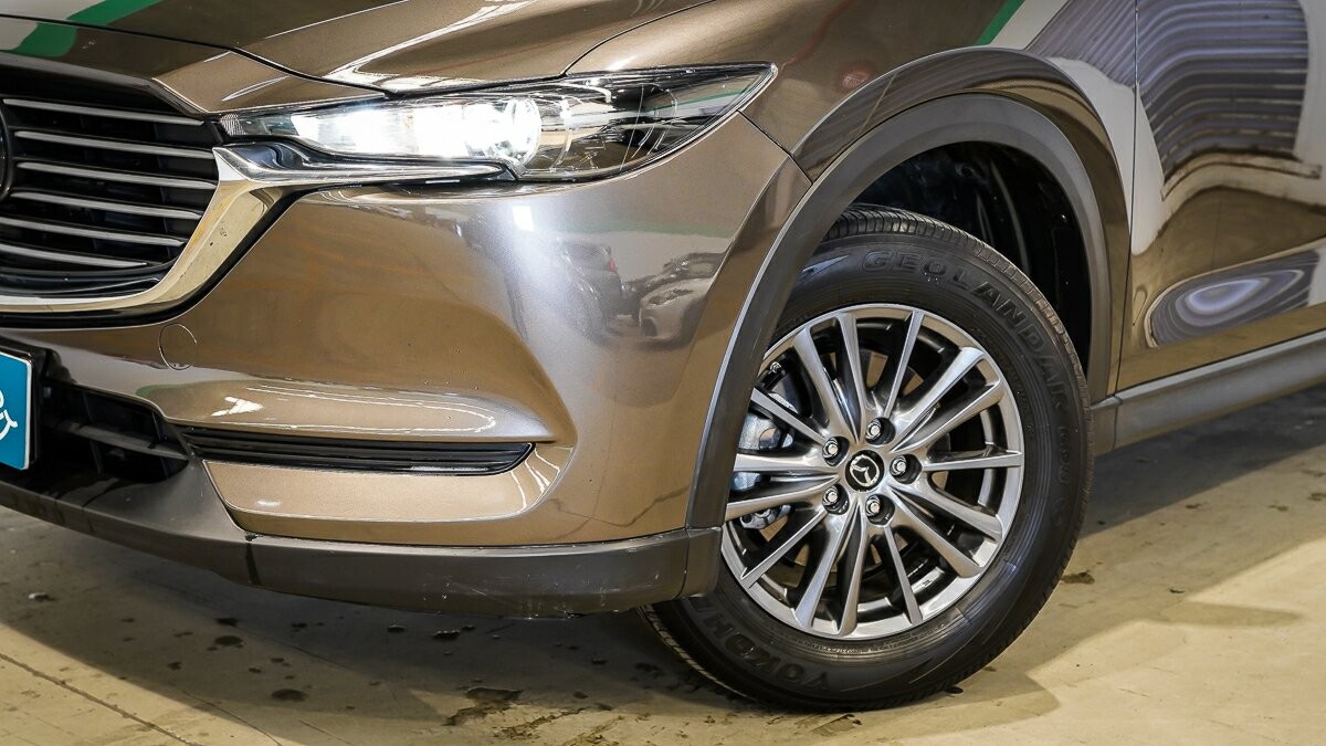 Mazda Cx-8 image 3