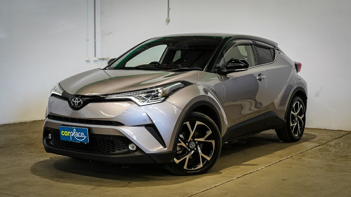 Toyota C-hr image 2