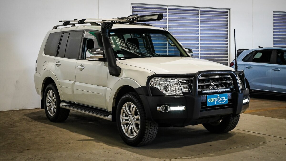 Mitsubishi Pajero image 4