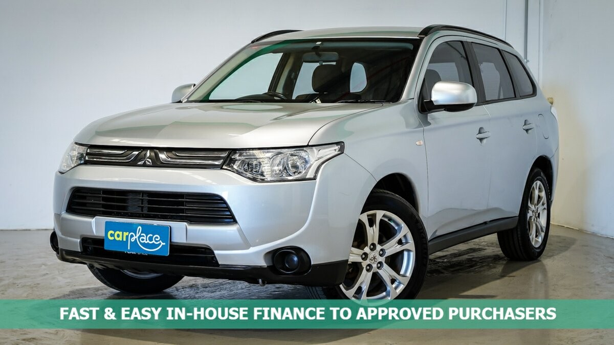 Mitsubishi Outlander image 1
