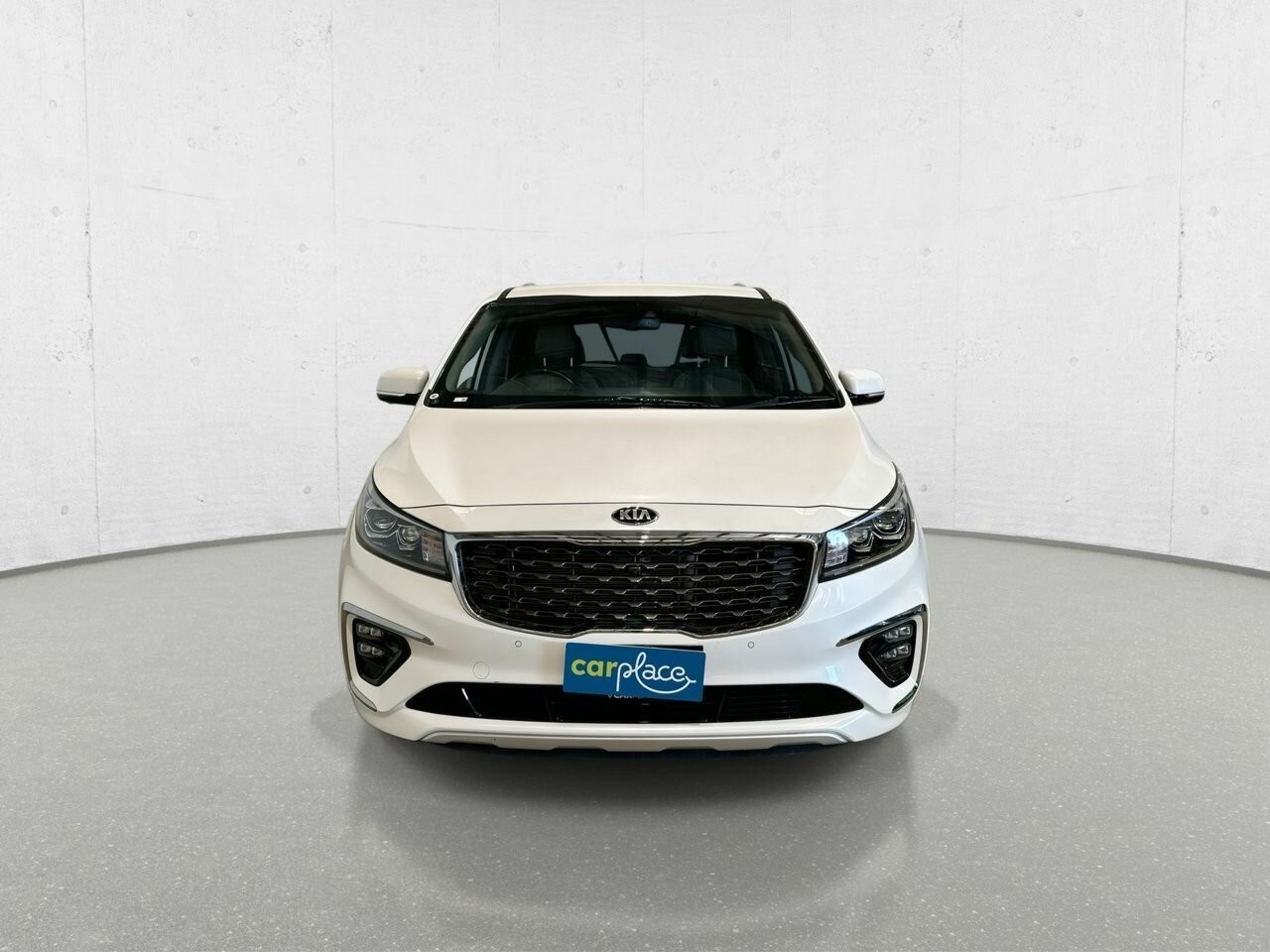 Kia Carnival image 3