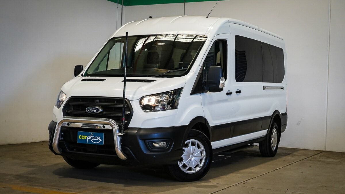 Ford Transit image 2