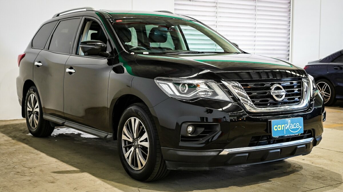 Nissan Pathfinder image 4