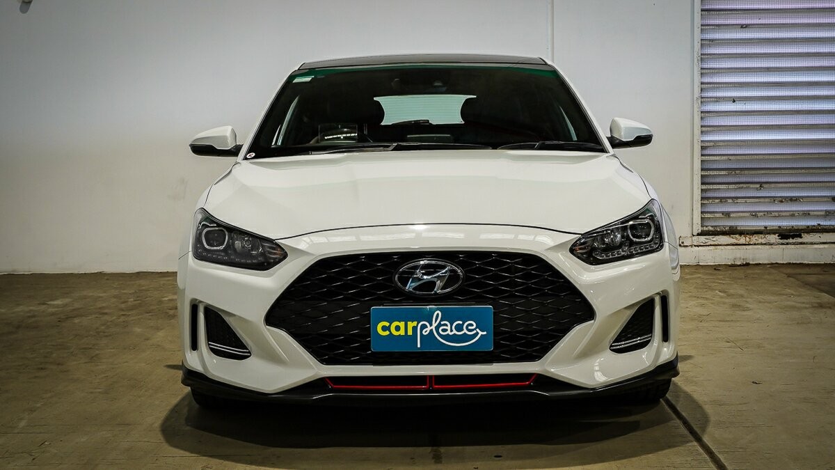 Hyundai Veloster image 4