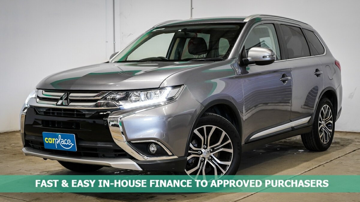 Mitsubishi Outlander image 1