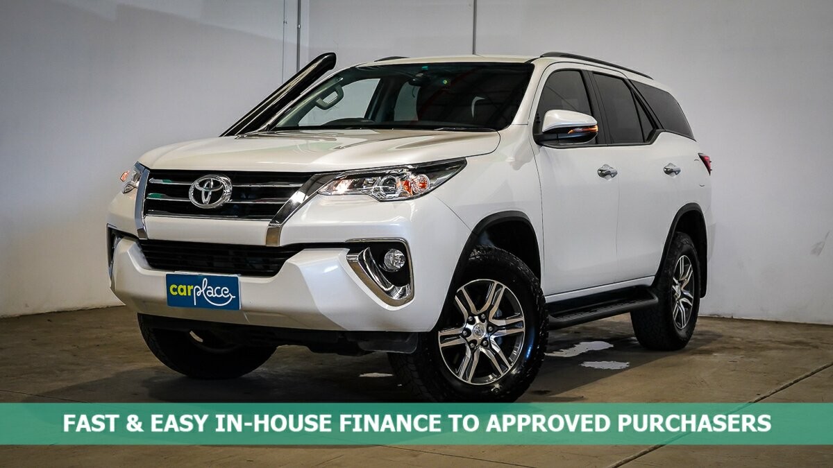 Toyota Fortuner image 1