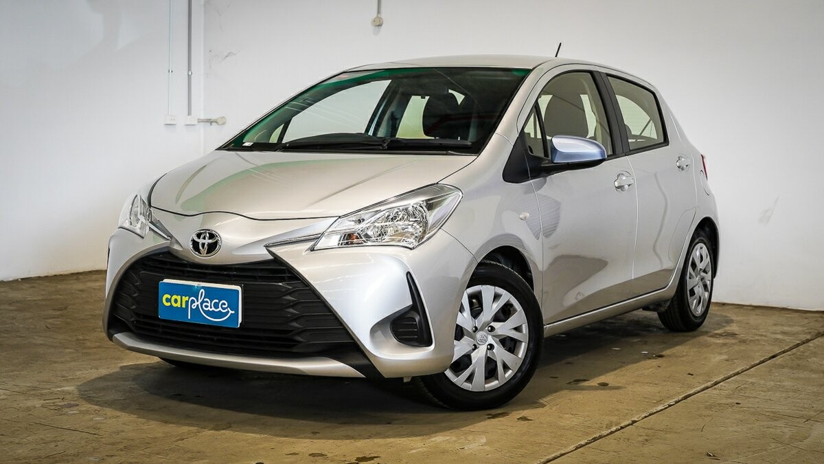 Toyota Yaris image 2