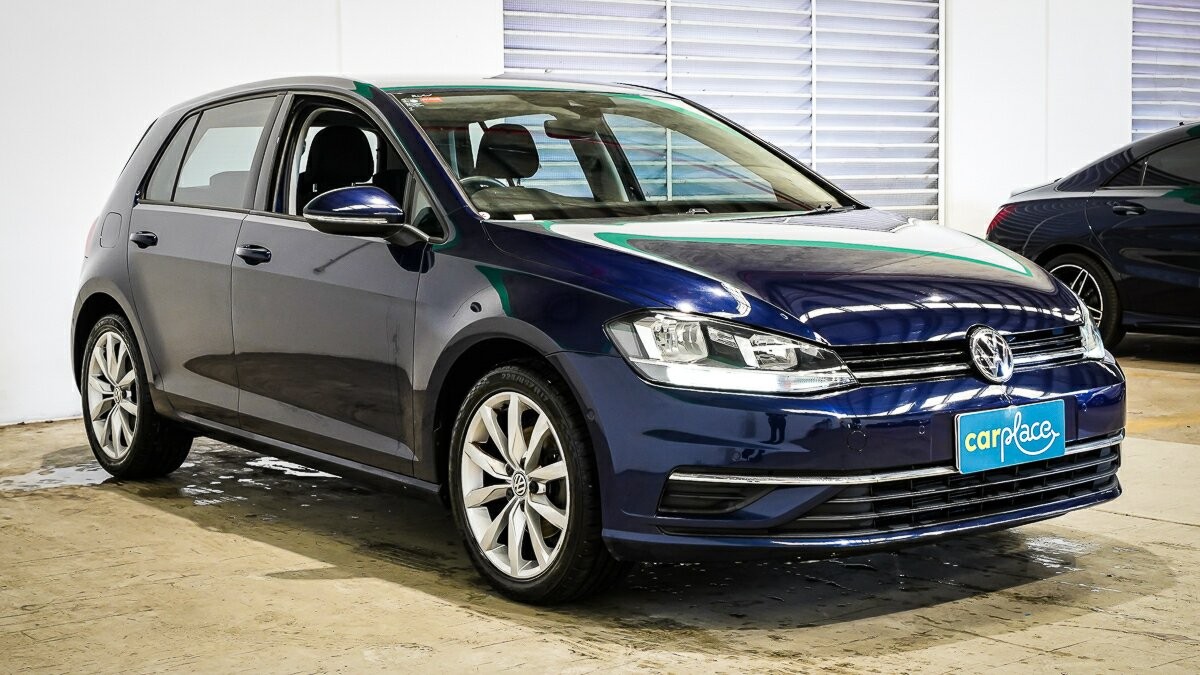Volkswagen Golf image 4