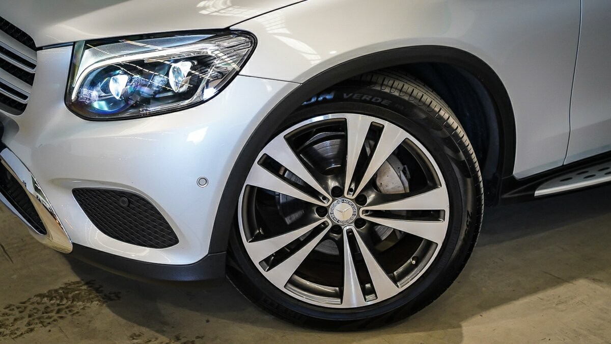 Mercedes Benz Glc-class image 3