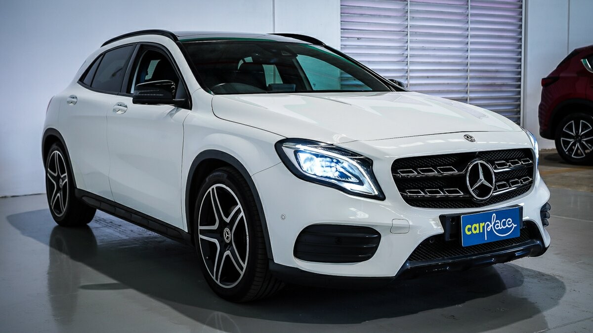 Mercedes Benz Gla-class image 4