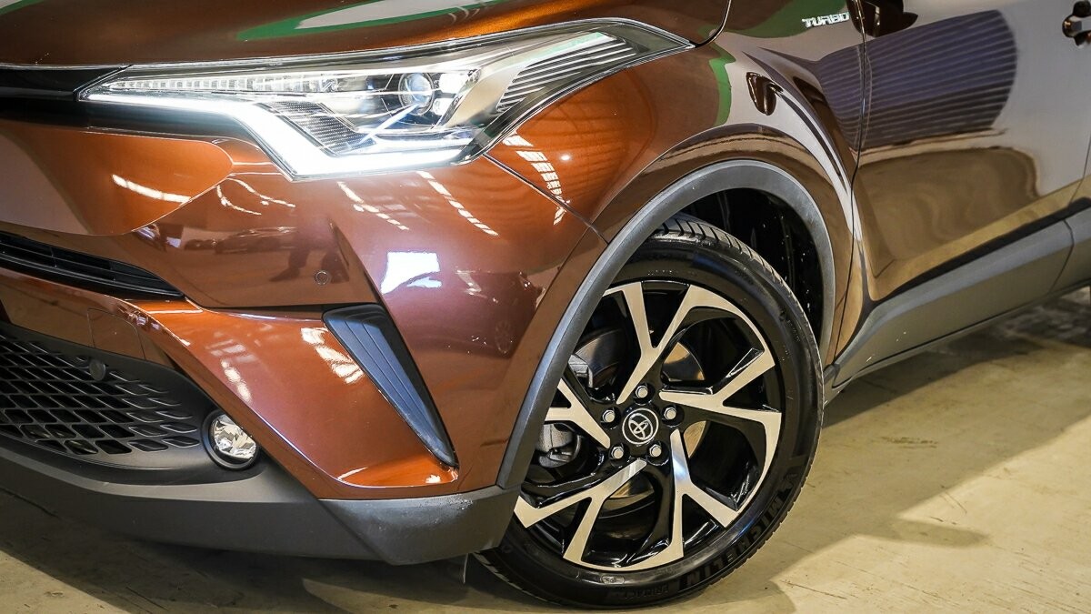 Toyota C-hr image 3