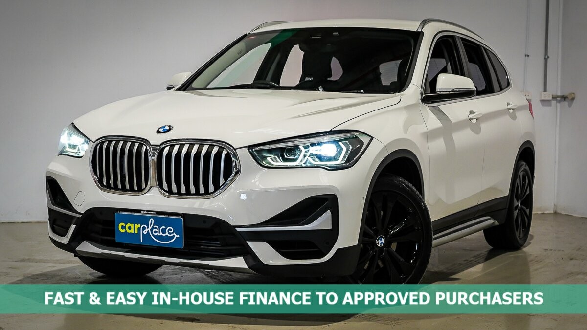 BMW X1 image 1