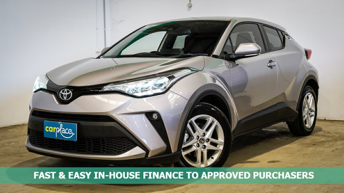 Toyota C-hr image 1