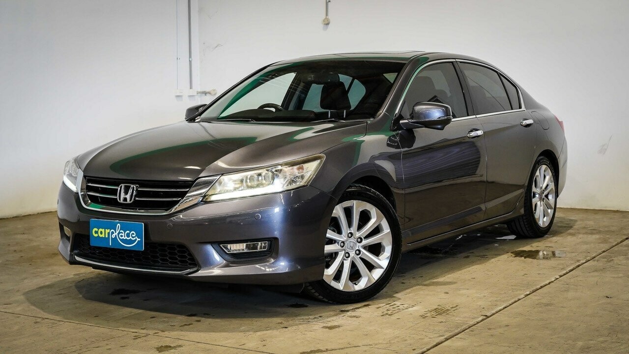 Honda Accord image 2